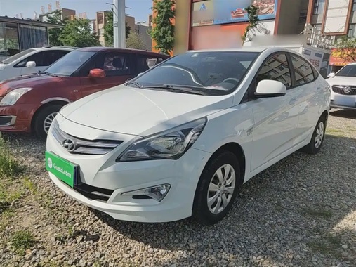 Hyundai Verna 2017