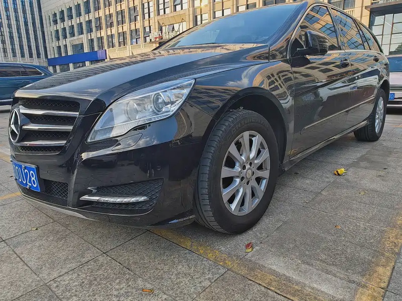 Mercedes-Benz R-Class