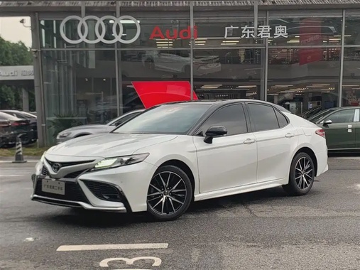 Toyota Camry 2022
