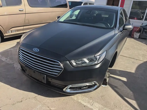Ford Taurus 2016