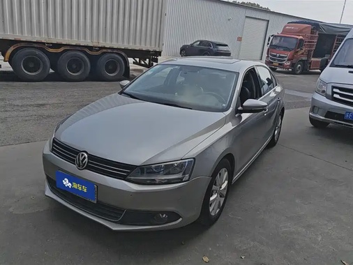 Volkswagen Sagitar 2012