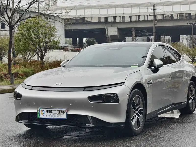 XPeng P7