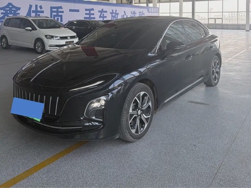 Hongqi E-QM5 2023