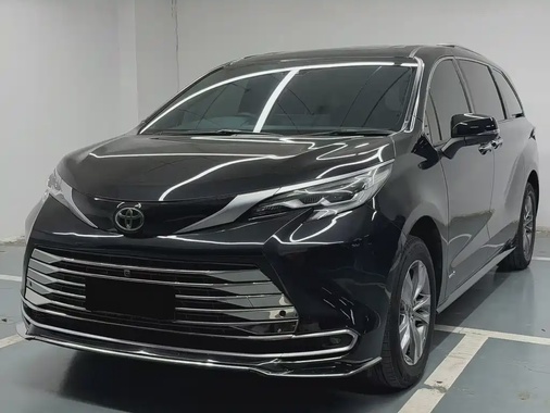 Toyota Sienna 2024