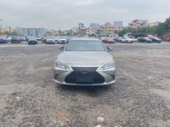 Lexus ES 2019