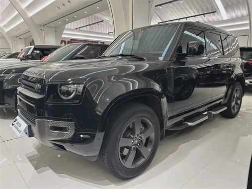 Land Rover Defender 2025