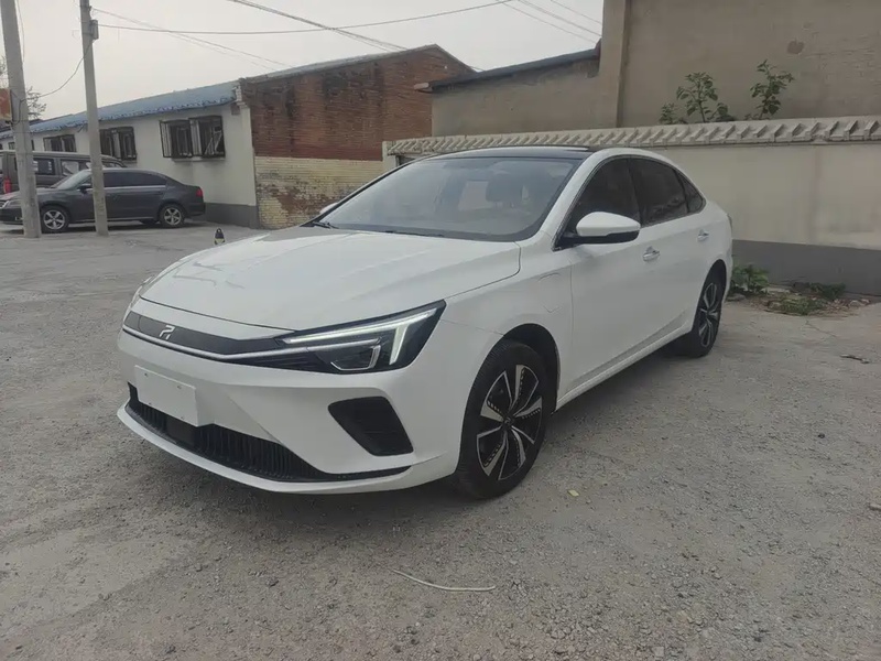 Roewe ER6