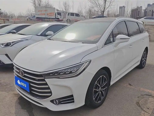 BYD MAX 2019