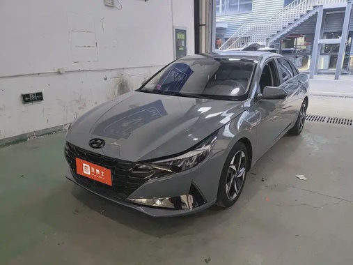 Hyundai Elantra 2023