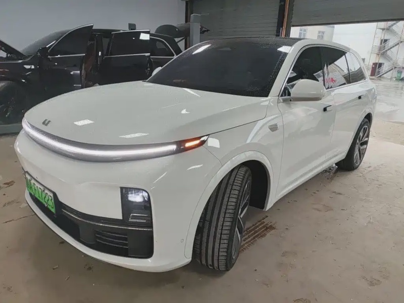 Li Auto L7