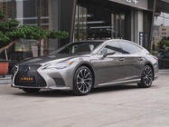 Lexus LS 2021