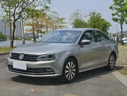 Volkswagen Sagitar 2018