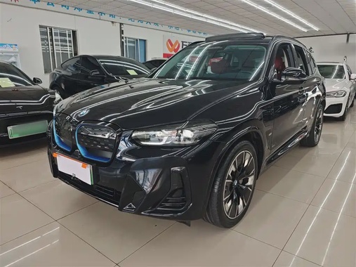 BMW iX3 2022