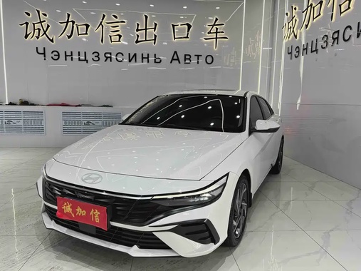 Hyundai Elantra 2023