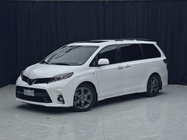 Toyota Sienna 2019