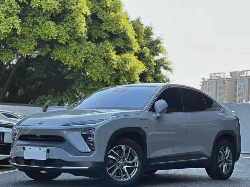 NIO EC6