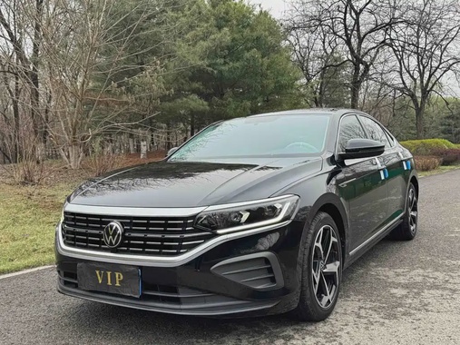 Volkswagen Passat 2024