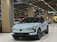 Volvo EX30 2025