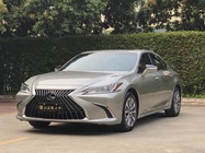 Lexus ES 2022
