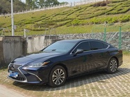 Lexus ES 2024