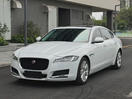 Jaguar XF 2018