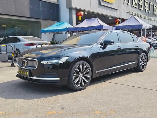 Volvo S90 2022