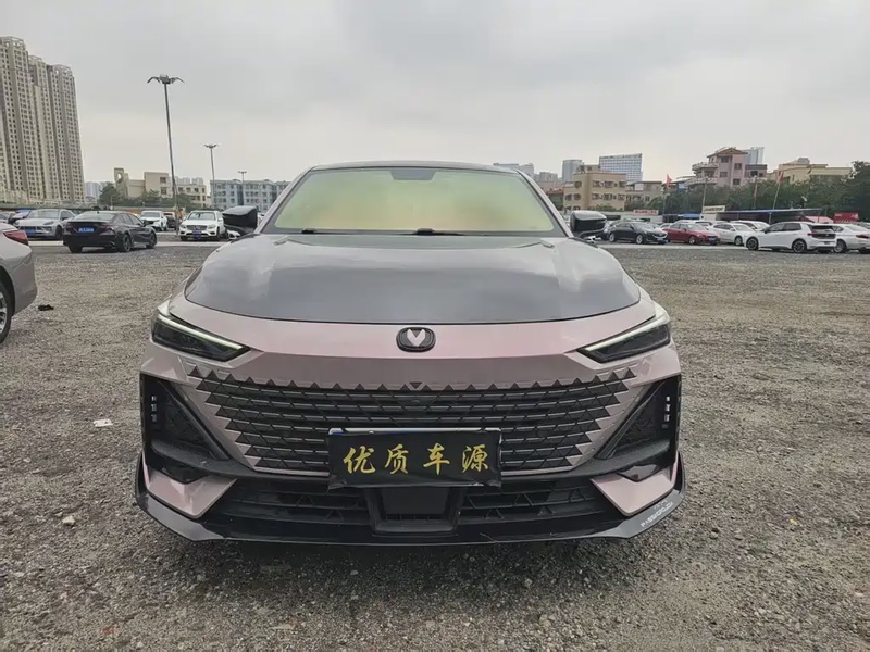 Changan UNI-V