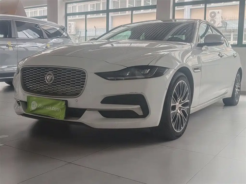Jaguar XE 2021