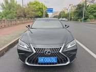Lexus ES 2024