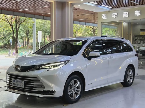 Toyota Sienna 2023