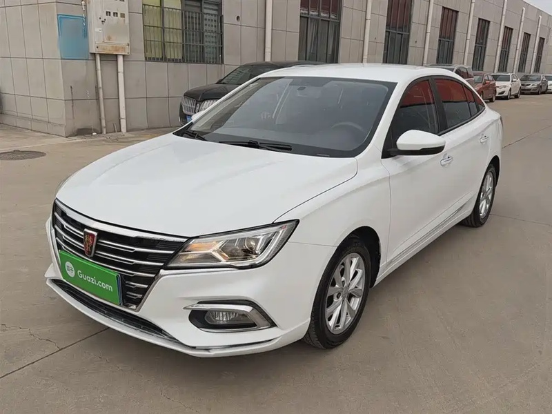 Roewe i5