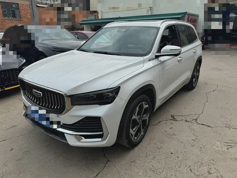 Geely Xingyue L