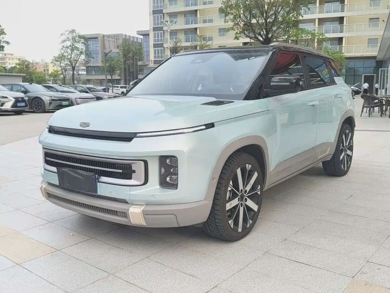 Geely Icon