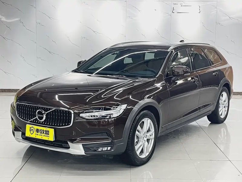 Volvo V90