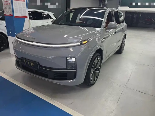 Li Auto L9 2025