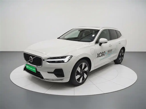 Volvo XC60 2024