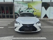 Lexus ES 2021