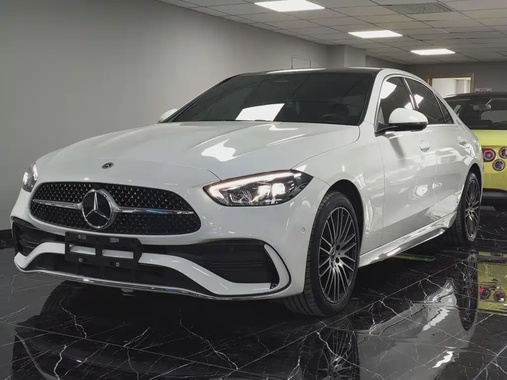 Mercedes-Benz C-Class 2025