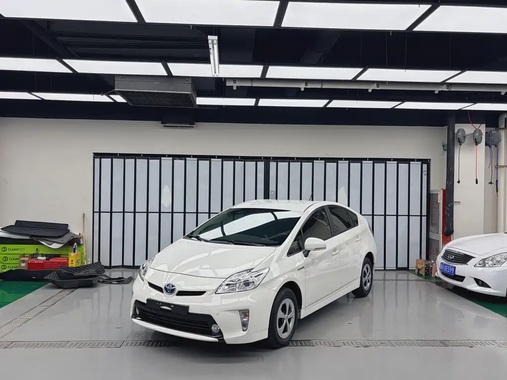 Toyota Prius 2015