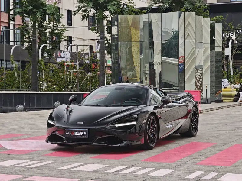 McLaren 720S
