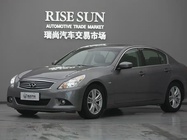 Infiniti G 2011