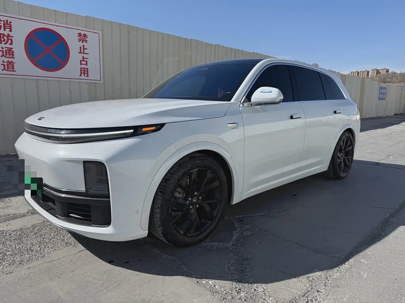Li Auto L7