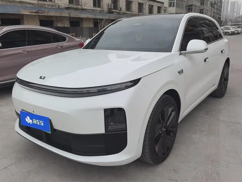 Li Auto L6
