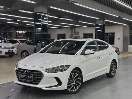 Hyundai Elantra 2020