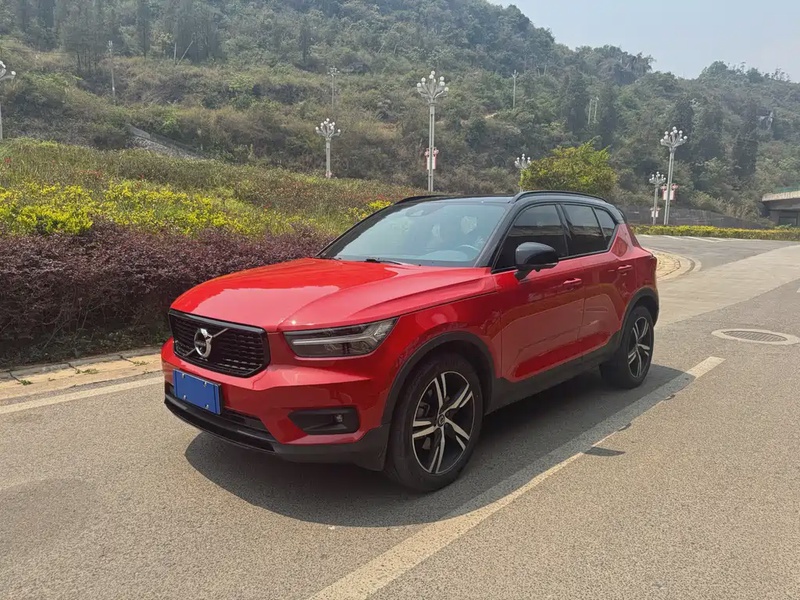 Volvo XC40