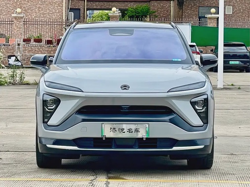NIO ES6 2020
