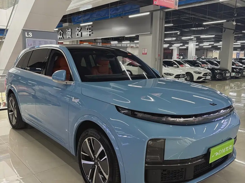 Li Auto L7