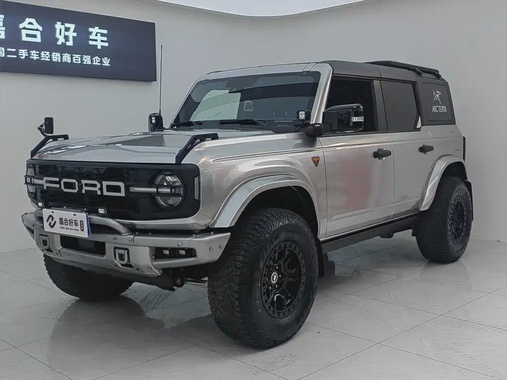 Ford Bronco 2024
