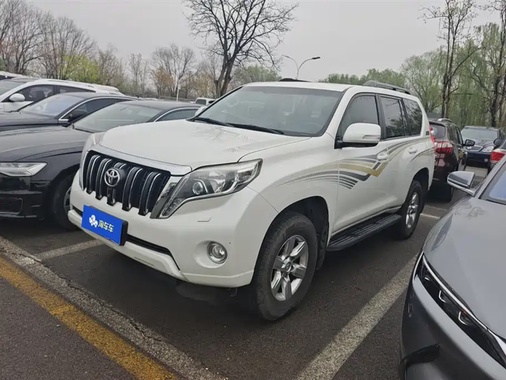 Toyota Prado 2016