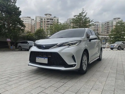 Toyota Granvia 2024